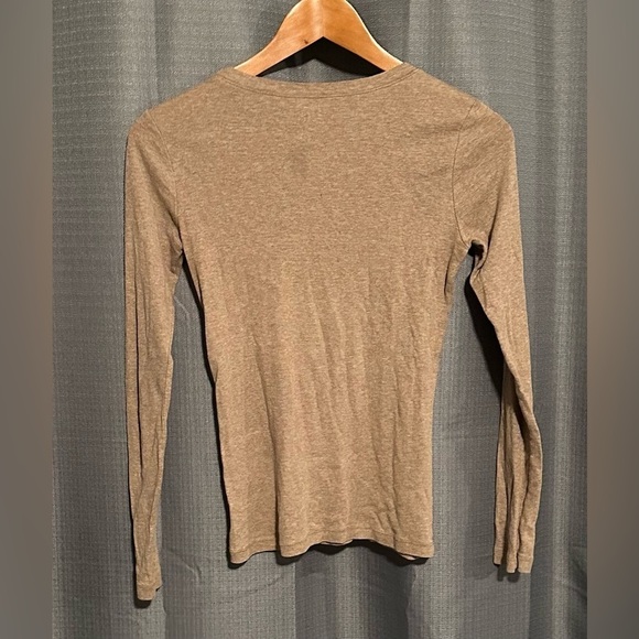 Gap Long Sleeve Shirt - Picture 2 of 4